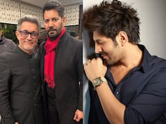 Aamir Khan Dances With Kaartik Aryan, Sings 'Aaye Ho Meri Zindagi Mein' At A Wedding - Watch