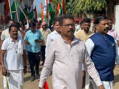 छत्तीसगढ़: आरक्षण बिल पर हस्ताक्षर की मांग, सर्व आदिवासी समाज ने दंतेवाड़ा से शुरू की 390 किमी की पदयात्रा