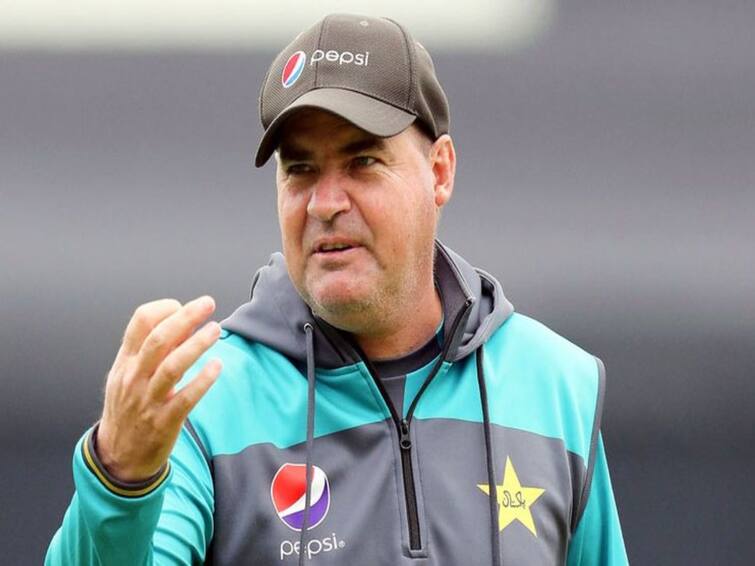 Pakistan likely to appoint Micky Arthur as first online coach till 2024 in cricket history Pakistan Online Coach: ஆஹா! இது என்ன புதுமை.. பாகிஸ்தான் அணிக்கு ஆன்லைன் பயிற்சியாளர்.. வரலாற்றில் இதுவே முதல்முறை!