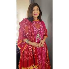 Alka Yagnik : யூ டியூபின் மூளை முடுக்கில் ஒலித்த இந்திய பெண்ணின் குரல்.. தும் சாத் ஹோ பாடகி படைத்த புது சாதனை!