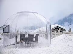 ਗੁਲਮਰਗ ‘ਚ ਭਾਰਤ ਦਾ ਪਹਿਲਾ ਗਲਾਸ ਇਗਲੂ ਰੈਸਟੋਰੈਂਟ, ਬਣਿਆ ਸੈਲਾਨੀਆਂ ਦੇ ਖਿੱਚ ਦਾ ਕੇਂਦਰ, ਵੇਖੋ ਤਸਵੀਰਾਂ