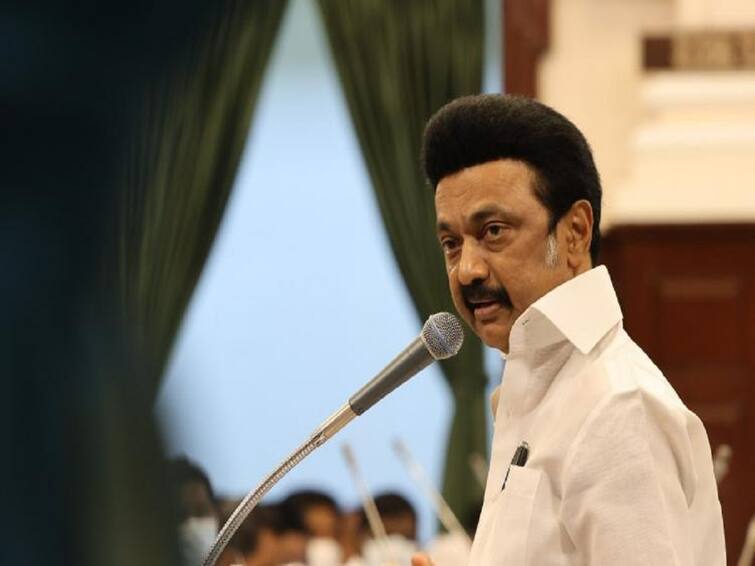 Ungalil oruvan pathilgal Tamil Nadu MK Stalin elated over supreme court judgements being translated in Tamil Ungalil Oruvan CM Stalin : மகிழ்ச்சியான செய்தி இதுதான்...சிரித்துக்கொண்டே நச் பதில் அளித்த முதலமைச்சர் ஸ்டாலின்..!