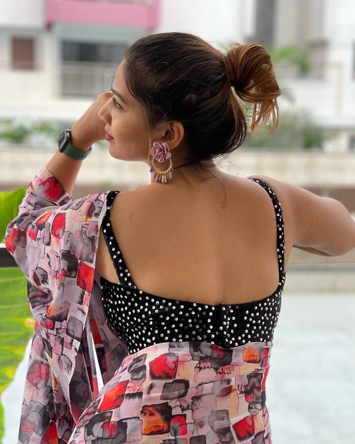 ఆర్జీవీ వెలుగులోకి తీసుకొచ్చిన ముద్దుగుమ్మ ఇనయా సుల్తాన్.Photo Credit:Inaya Sultan/Instagram