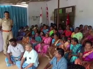 கரூர்: எதிர்ப்பை மீறி டாஸ்மாக் பார் - பொதுமக்கள் முற்றுகை