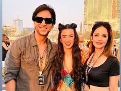 ऋतिक रोशन से लेकर सुजैन खान तक, सबा आजाद के म्यूजिक कॉन्सर्ट का मजा लेने पहुंचे ये सेलेब्स