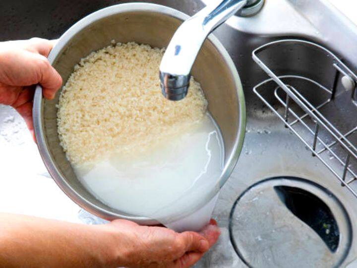 Rice Water Starch Benefits Know How To Use It Rice Water: चावल के बचे हुए पानी को फेंकने से बचें, सुंदरता से लेकर सफाई तक, कई कामों में है इसके फायदे