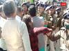 Kaimur News: कैमूर में CM नीतीश से मिलने की इच्छा लेकर आई JDU कार्यकर्ता, महिला पुलिस ने मोड़े हाथ, हुई नोकझोंक