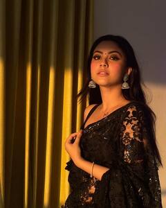 टीवी की ये चाइल्ड आर्टिस्ट 18 साल बड़े एक्टर्स को करेंगी ‘इश्क में घायल’, सोशल मीडिया पर ग्लैमरस तस्वीरों से मचाती हैं गदर