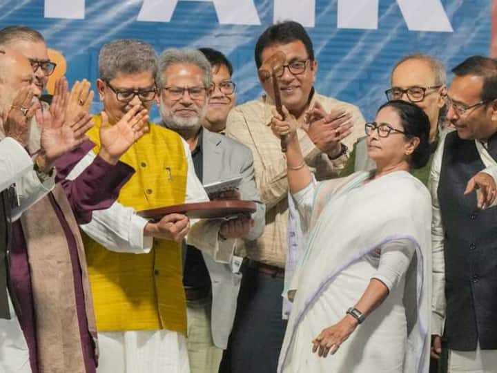 West Bengal: 'दुख होता है जब कुछ लोगों को नफरत फैलाते देखती हूं...', 46वें कोलकाता अंतरराष्ट्रीय पुस्तक मेले में बोलीं सीएम ममता बनर्जी