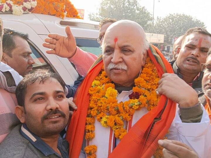 Hindu Leader Praveen Togadia Statment over Ram Temple Population Control Law Yogi Adityanath 'अगर नहीं लाया गया जनसंख्या नियंत्रण कानून तो सुरक्षित नहीं रहेगा राम मंदिर', हिंदू नेता प्रवीण तोगड़िया बोले- 50 साल बाद...