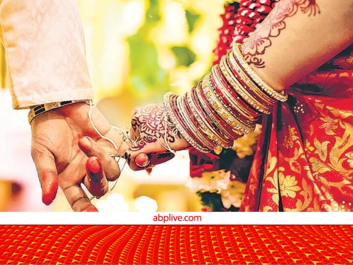 यहां शादी से पहले करना होता है बच्चा, पढ़िए भारत में शादी की कुछ अजीबों-गरीब प्रथाओं के बारे में Here you have to have a child before marriage, read about some strange poor practices of marriage in India यहां शादी से पहले करना होता है बच्चा, पढ़िए भारत में शादी की कुछ अजीबों-गरीब प्रथाओं के बारे में