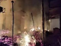 धनबाद में एक और बड़ा अग्निकांड, इस फेमस मार्केट में आग लगने से 19 दुकानें खाक
