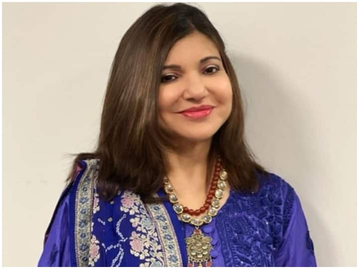 Alka Yagnik named in Guinness Book of World Records for the third time  beats Taylor Swift Drake and Beyonce Taylor Swift और BTS जैसे दुनिया के बड़े सिंगर्स को Alka Yagnik ने पछाड़ा, अपने नाम की ये बड़ी उपलब्धि