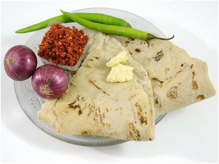 Rotis Cooking: Follow these tips while making rotis and it will melt in your mouth!