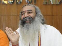 महाकाल लोक में गिरी मूर्तियों पर आचार्य प्रमोद कृष्णम ने उठाए सवाल, कहा- '...इसी तरह लफंडर भी गिर जाएगा'