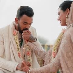 Athiya Shetty KL Rahul Wedding: 416 दिन और 10 हजार घंटे में तैयार हुआ अथिया शेट्टी का लहंगा, दुल्हन के ब्राइडल लुक पर टिकी फैंस की नजर