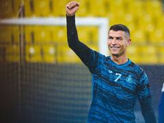 Cristiano Ronaldo : ख्रिस्तियानो रोनाल्डोचा फिटनेस पाहून थक्क व्हाल, शेअर केले व्यायाम करतानाचे फोटो