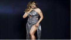 Neha Bhasin Photos : ਸਿਲਵਰ ਕਲਰ ਦੀ ਥਾਈ ਸਲਿਟ ਡਰੈੱਸ 'ਚ ਨੇਹਾ ਭਸੀਨ ਦਾ ਪਾਰਟੀ ਲੁੱਕ