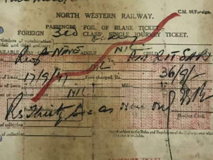 AC coach fare was only Rs 4 this is how the train ticket from Pakistan to India looked in 1947 सिर्फ 4 रुपए होता था AC कोच का किराया, ऐसा दिखता था 1947 में पाकिस्तान से भारत जाने का ट्रेन टिकट