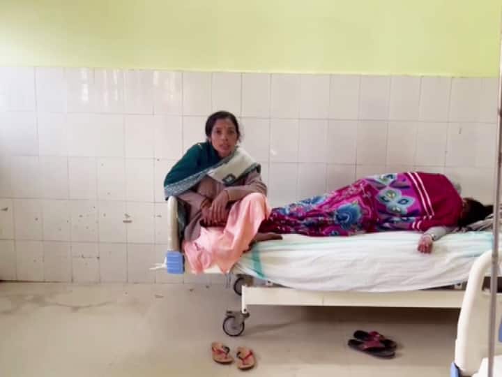 Chhapra Food Poisoning Hundred of people sick after banquet in panapur Chhapra Bihar ann Chhapra Food Poisoning: फूड पॉइजनिंग से छपरा में सैकड़ों लोग बीमार, भोज में खाना खाने के बाद मचा हड़कंप