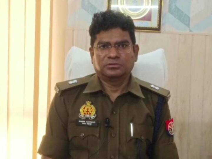 Kaushambi News: पहले शख्स को पैसों का लालच देकर धर्म बदलने का बनाया दबाव, न मानने पर दी जान से मारने की धमकी, आरोपी फरार Kaushambi Religious Conversion After Luring Money Threaten Man to Kill Police Investigating ANN Kaushambi News: पहले शख्स को पैसों का लालच देकर धर्म बदलने का बनाया दबाव, न मानने पर दी जान से मारने की धमकी, आरोपी फरार