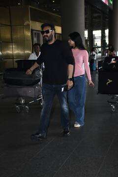 Ajay Devgn के साथ स्पॉट हुईं बेटी Nysa Devgan, मीडिया के सामने नजरें झुकाए चलती रहीं काजोल की लाडली