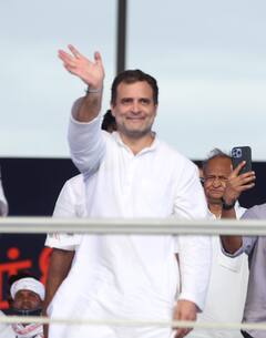 Bharat Jodo Yatra : कन्याकुमारी ते जम्मू, भारत जोडो यात्रेत राहुल गांधींच्या बदललेल्या लूकची चर्चा