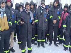 सीवान के कई मजदूर ताजिकिस्तान में फंसे, कंपनी कर रही मनमानी, सरकार से वतन वापसी की लगा रहे गुहार