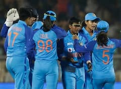 Women's T20I Tri-Series in South Africa 2023: เชเซเชฎ เชเชจเซเชกเชฟเชฏเชพเช เชตเซเชธเซเช เชเชจเซเชกเชฟเชเชจเซ เชเช เชตเชฟเชเซเชเชฅเซ เชนเชฐเชพเชตเซเชฏเซเช, เชซเชพเชเชจเชฒเชฎเชพเช เชธเชพเชเชฅ เชเชซเซเชฐเชฟเชเชพ เชธเชพเชฎเซ เชเชเชฐเชพเชถเซ