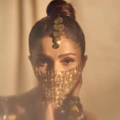 Rubina Dilaik: रुबीना दिलैकचा ग्लॅमरस अवतार, साईड कट गाऊनमध्ये दाखवली किलर स्टाईल