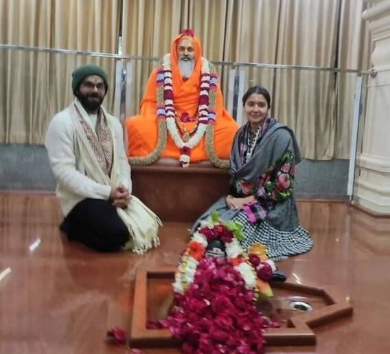 विराट-अनुष्का ऋषीकेशला देवदर्शनासाठी