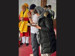 Rahul And Priyanka Gandhi Offer Prayers At Kheer Bhawani Durga Temple In J&K — See PICS