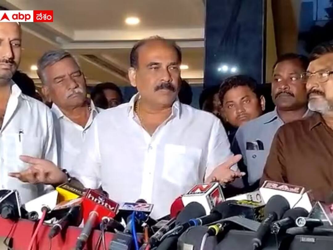 YSRCP leader Balineni Srinivasa Reddy comments on MLA kotamreddy Sridhar Reddy DNN కోటంరెడ్డి ఫోన్లు మేం ట్యాప్ చేయలేదు, కానీ తర్వాత బాధపడతాడు: మాజీ మంత్రి బాలినేని