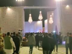 In Pics: बेटी की शादी के लिए रेगिस्तान में बना दिया महल, तैयारियां देख खुली रह गईं बारातियों की आखें