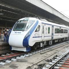 Railway Budget 2023: રેલવે માટે 2.4 લાખ કરોડના બજેટની જાહેરાત, 2014ની તુલનામાં 9 ગણું વધારે