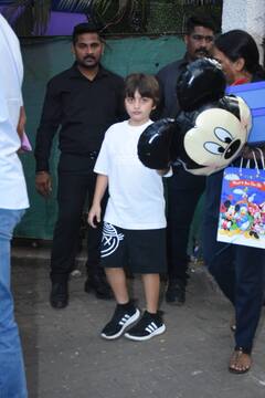 Karan Johar Kids Bday Bash: करीना कपूर से लेकर शिल्पा शेट्टी तक, करण जौहर के बच्चों की बर्थडे पार्टी में पहुंचे ये सितारे, देखिए तस्वीरें