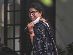 राहुल गांधी ने बताया मित्र काल का बजट तो abp न्यूज़ से स्मृति ईरानी बोलीं, 'पूरे देश के लिए है'