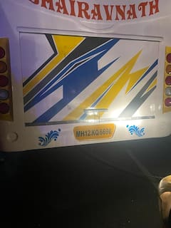 PHOTO : दौंडमध्ये खासगी बस आणि ट्रकची भीषण धडक, चार जणांचा मृत्यू