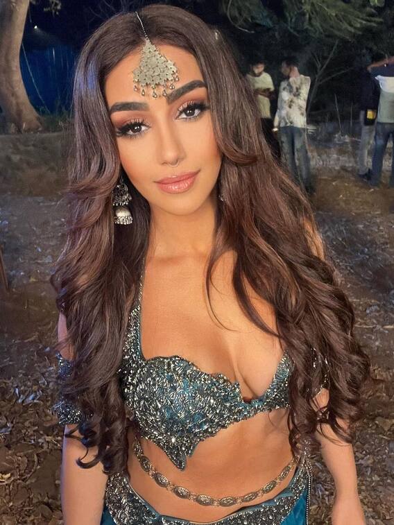 नागिन 6 की हिना इतनी हैं पढ़ी-लिखीं