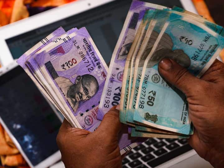 Union Budget 2023: The government's capex target for 2023-24 is 33 per cent higher than the Budget Estimate of Rs 7.5 lakh crore for 2022-23, which was around Rs 10 lakh crore. (Image: Getty)