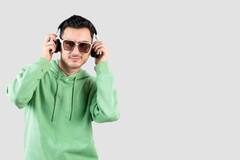 Valentine's Day Gifts: वैलेंटाइन-डे पर पार्टनर को दें कुछ ऐसा जो यूजफुल भी हो और प्यारा भी...यहां देखें 6 अमेजिंग गिफ्ट आइडियाज