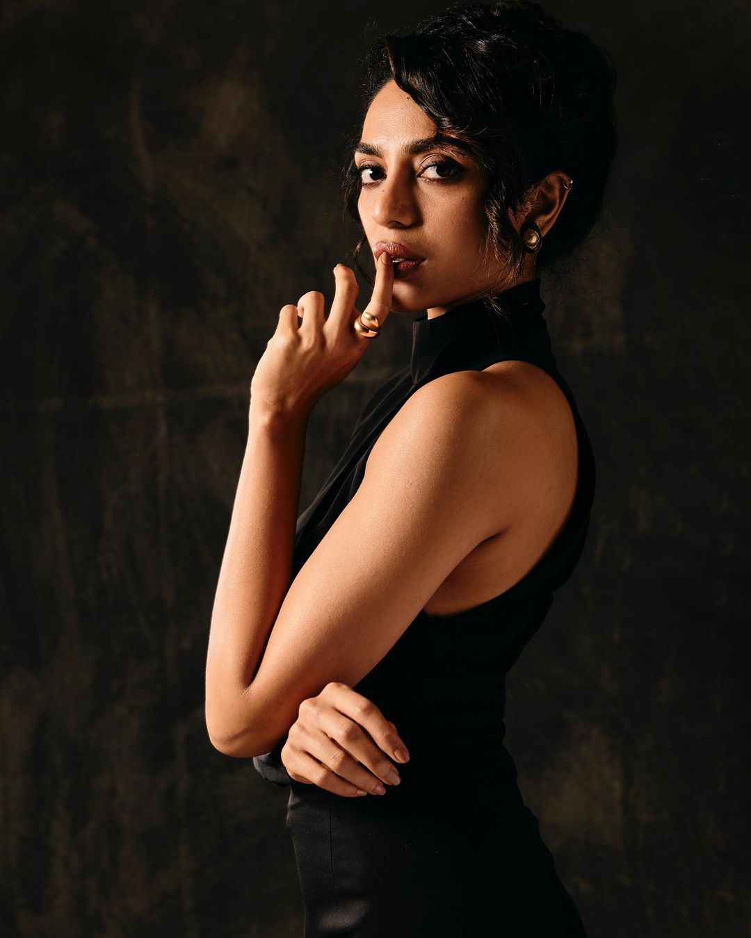 శోభిత గ్లామరస్ ఫోటోస్. Image credit: Shobhita Dhulipala/ Instagram