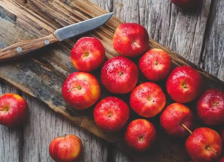 Start Your Day Right with an Apple, but Watch Out for This Common Danger