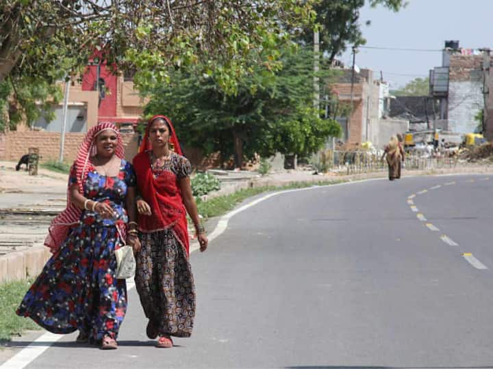 Union Budget 2023: Finance Minister Nirmala Sitharaman announced one-time new small savings scheme 