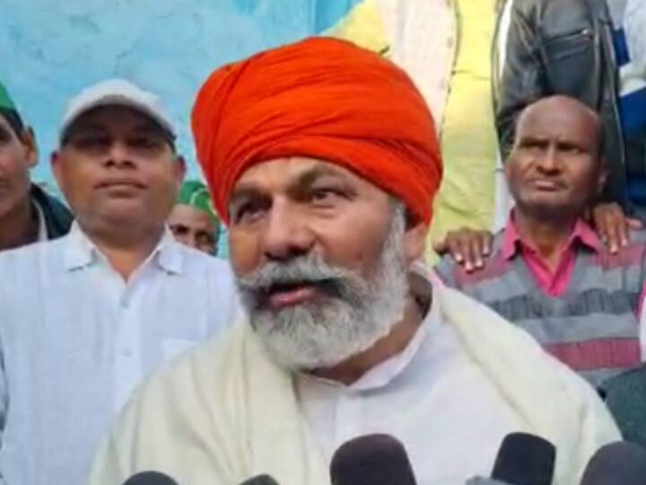 Hamirpur: राकेश टिकैत ने क्यों कहा-बढ़ गया है किसानों का ब्लड प्रेशर? अब करने जा रहे ये तैयारी Rakesh Tikait BKU on BJP government Ramcharitmanas Gautam Adani Swami Prasad Maurya ANN Hamirpur: राकेश टिकैत ने क्यों कहा-बढ़ गया है किसानों का ब्लड प्रेशर? अब करने जा रहे ये तैयारी