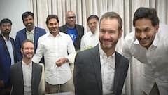 CM Jagan With Nick Vujicic| సీఎం జగన్.. ప్రభుత్వ స్కూల్స్ ను వరల్డ్ క్లాస్ గా మార్చారు | ABP