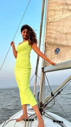 Reba John: 'முணுமுணுக்குற முத்தம்மா… மனசில் என்ன சத்தம்மா..' ரெபா ஜானின் சுற்றுலா க்ளிக்ஸ்!