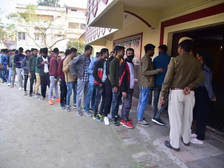 Union Budget 2023: Finance Minister Nirmala Sitharaman announced to launch a Direct Benefit Transfer under a pan India national apprenticeship to support about 47 lakh youths in the next three years. (Image: Getty)