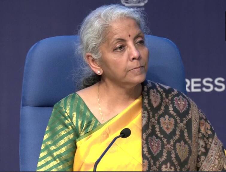 Union Finance Minister Nirmala Sitharaman press-conference-on-2023-union-budget FM Nirmala Sitharaman: બજેટ બાદ નાણમંત્રીએ પ્રેસ કોન્ફરન્સમાં ટેક્સ અને મધ્યમ વર્ગને લઈને જાણે શું કરી વાત