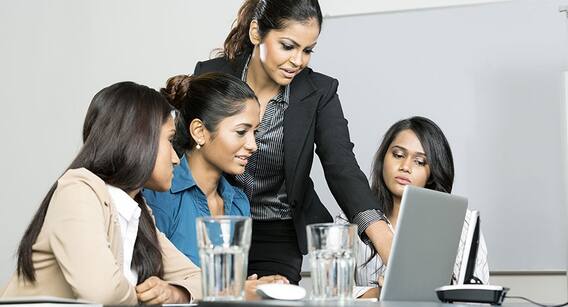 Budget 2023: બજેટમાં મહિલાઓ માટે શું છે ખાસ, જાણો નાણામંત્રી નિર્મલા સીતારમણે શું કરી જાહેરાત